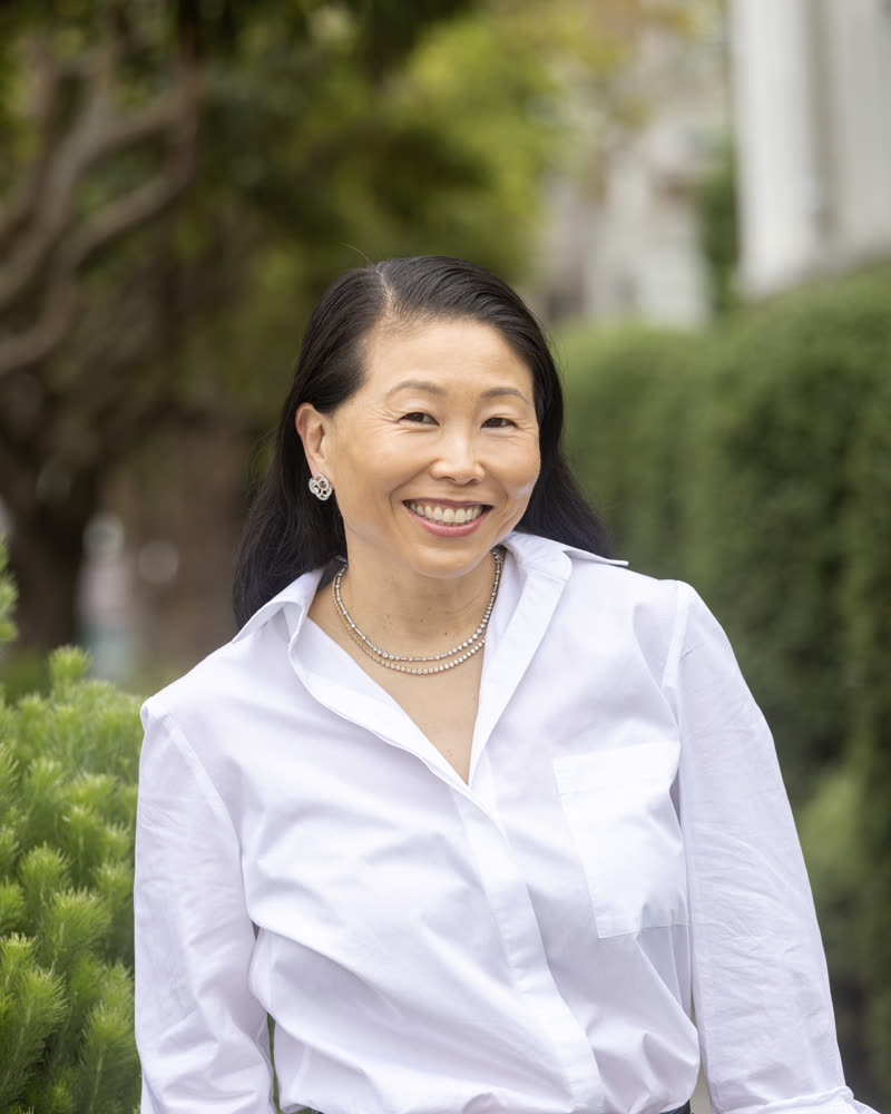 Dr. Bella Shen Garnett